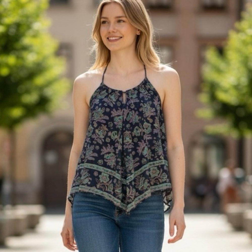 NWT AEO Halter Tank Women’s Handkerchief Cross-Back Navy Blue Floral Top Sz XS - Picture 8 of 8